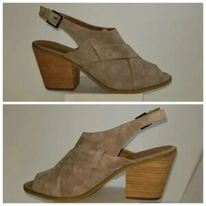 Susina Chunky heel ankle strap leather upper